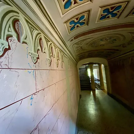 Loft Moorings B&B 3*