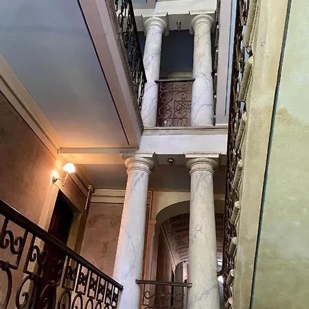 B&B Loft Moorings 3*