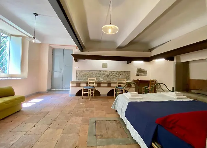 Loft Moorings 바르가