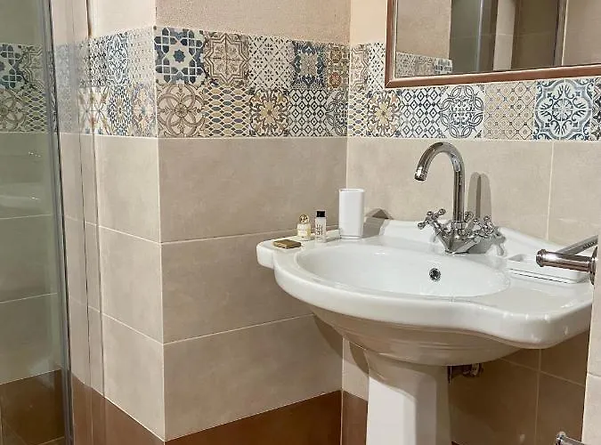 Loft Moorings B&B 3*